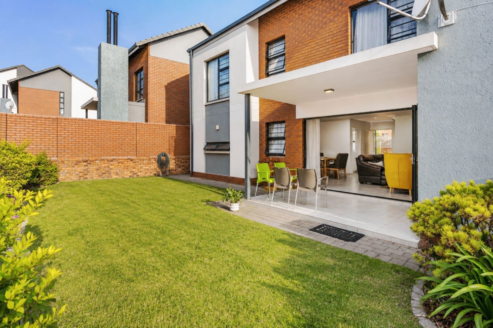Security complex home for sale in Amberfield, Centurion - CN1747289