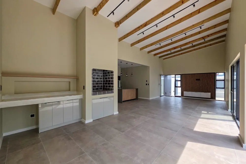 House for sale in Sandown, Blouberg - 1TV1749135 House for sale in Sandown, Blouberg - 1TV1749135