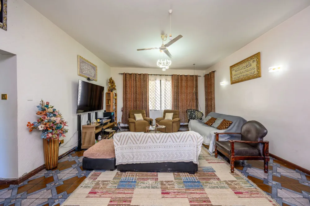 Apartment for sale in Kizingo, Kenya - 3KE1750304
