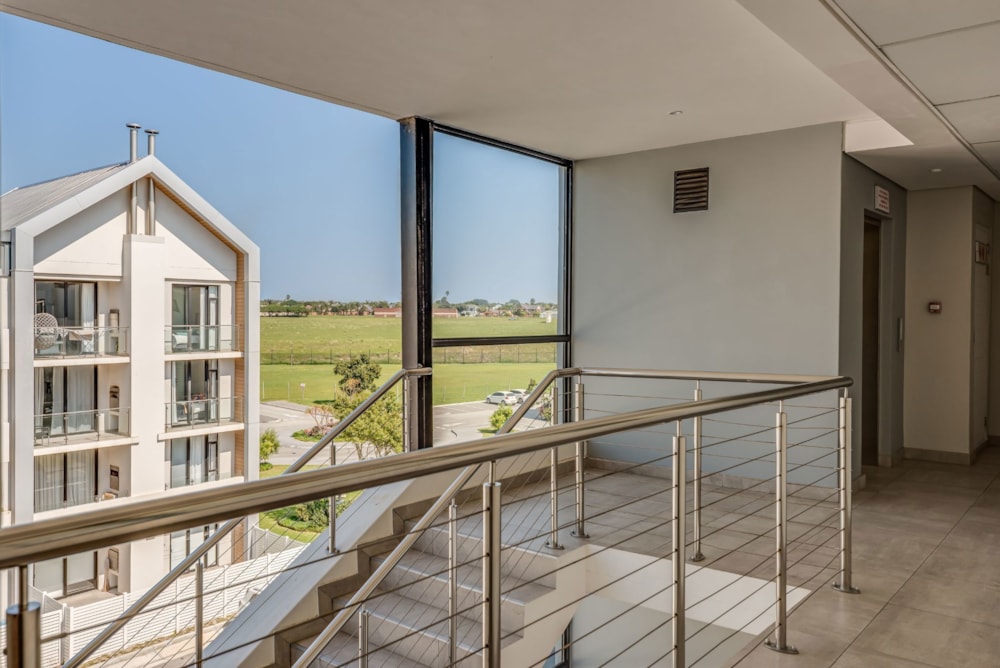 Apartment for sale in Summerstrand - 1PLZ1751953 Apartment for sale in Summerstrand - 1PLZ1751953