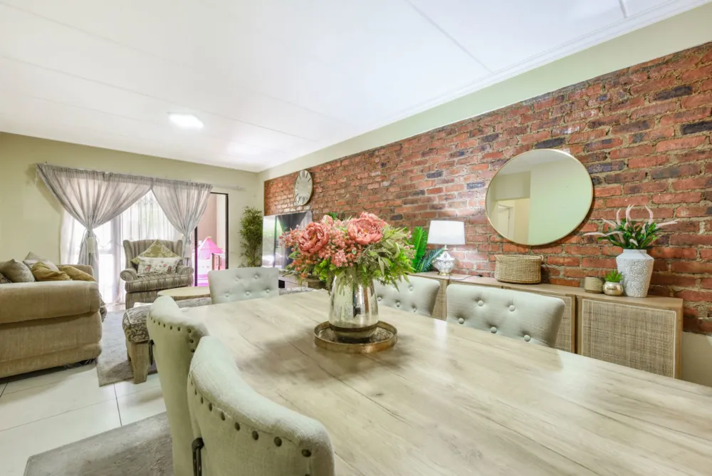 Garden apartment for sale in Rivonia - HP1753949 Garden apartment for sale in Rivonia - HP1753949