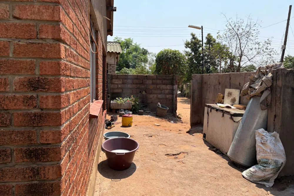 Single-storey house for sale in Victoria Falls, Zimbabwe - 3ZB1754119