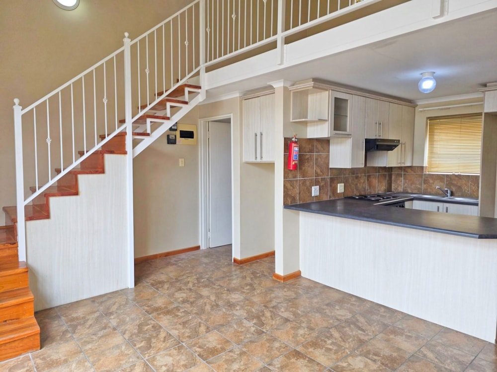 Loft for sale in Windsor Park, Despatch - 1UK1750881 Loft for sale in Windsor Park, Despatch - 1UK1750881