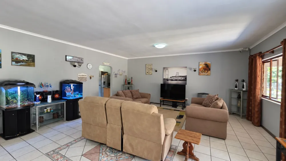 House for sale in Uvongo - 1PSH1751896 House for sale in Uvongo - 1PSH1751896