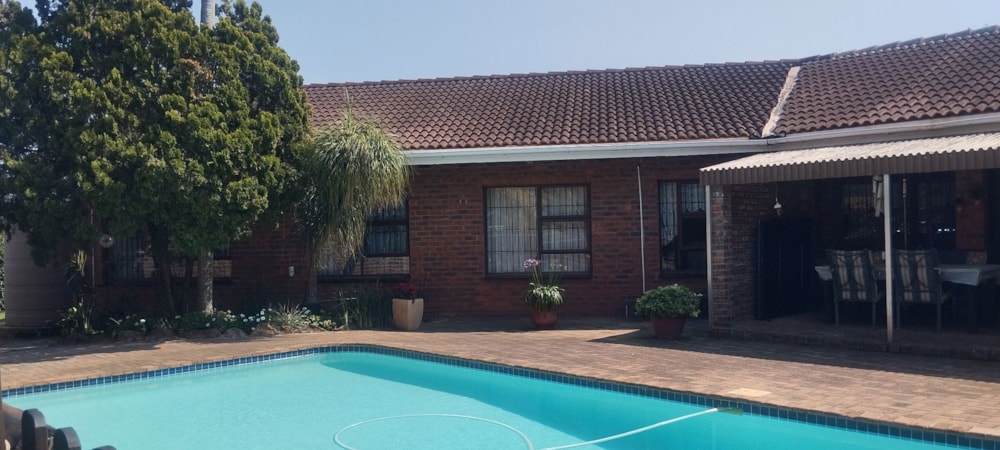 House for sale in Uvongo - 1PSH1752067