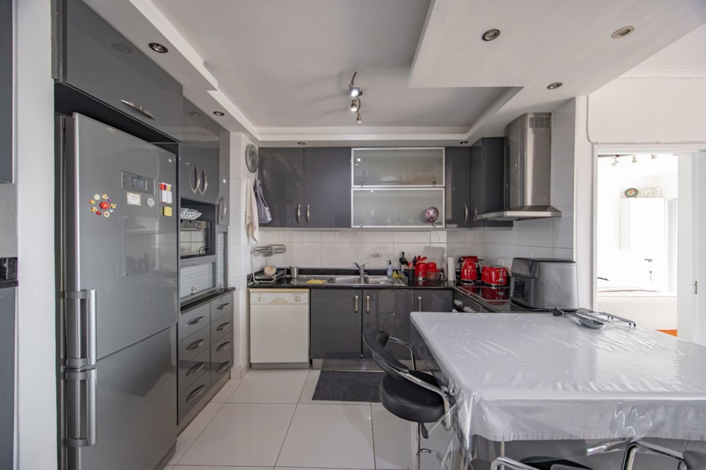Apartment for sale in Morningside, Durban - 1DBN1750897 Apartment for sale in Morningside, Durban - 1DBN1750897