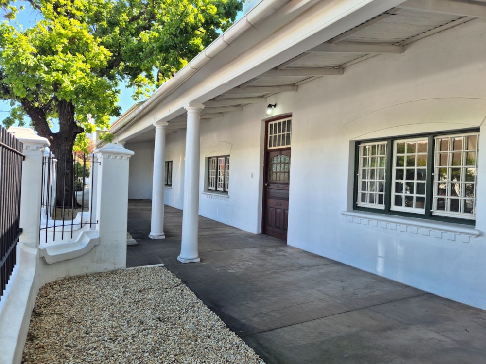 Commercial Building to rent in Worcester Central - TKL1753046 Commercial Building to rent in Worcester Central - TKL1753046
