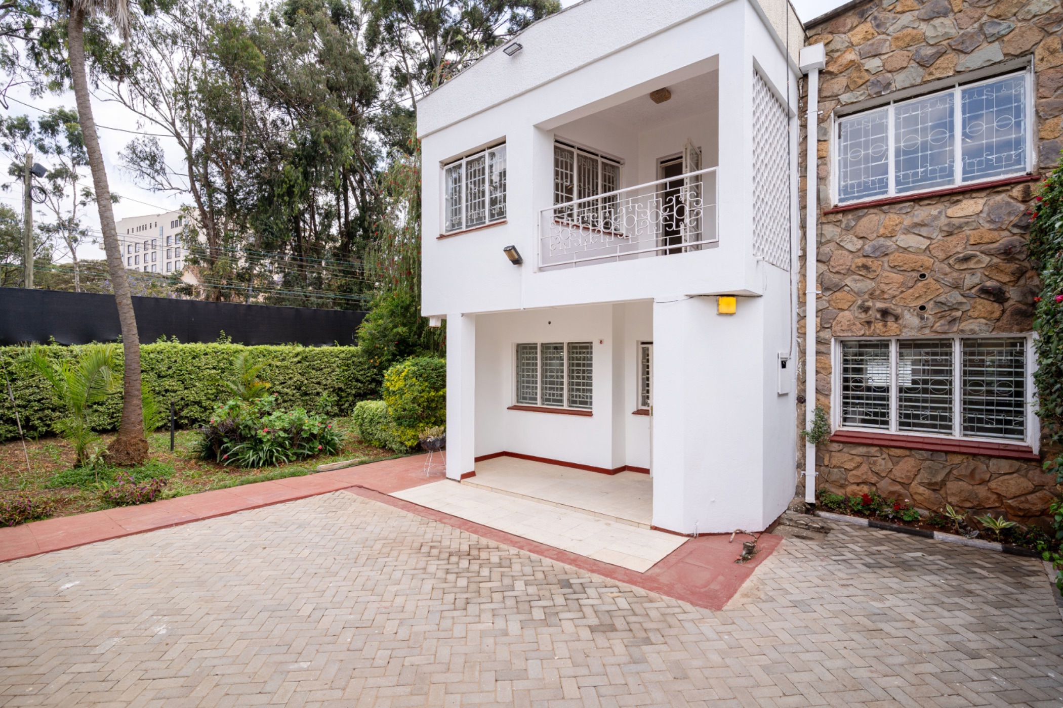Townhouse to rent in Kilimani, Kenya - 3KE1750768