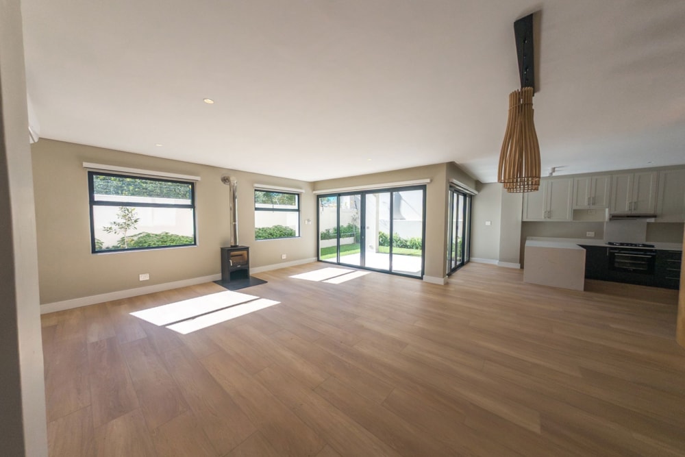 House to rent in Bishopscourt Village - RBL1750831 House to rent in Bishopscourt Village - RBL1750831