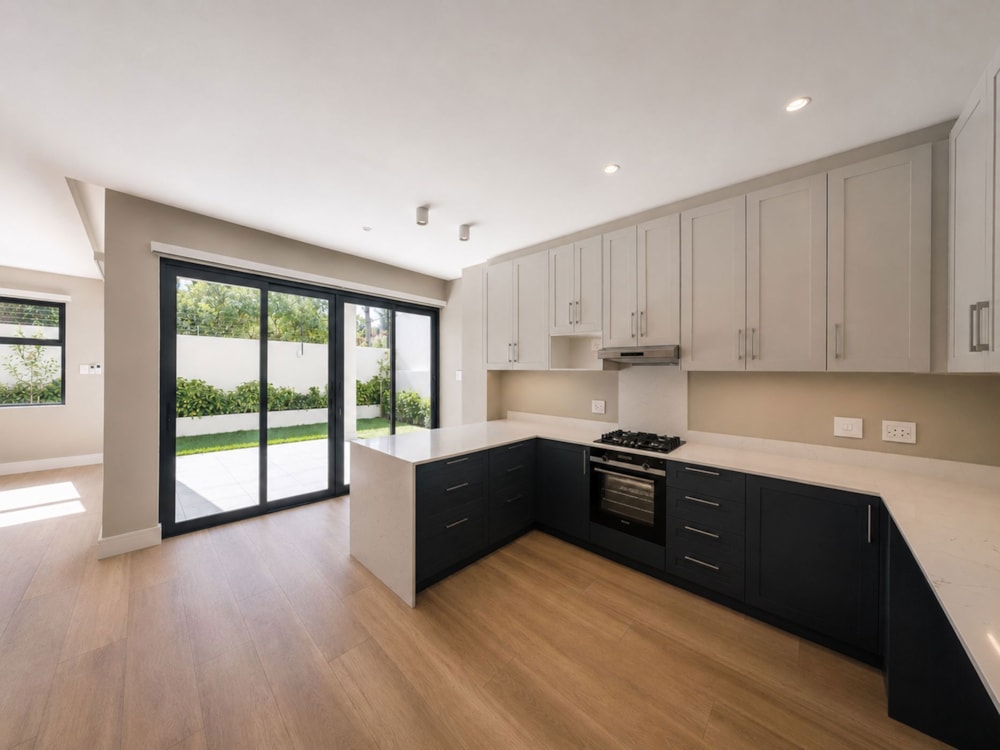House to rent in Bishopscourt Village - RBL1750831