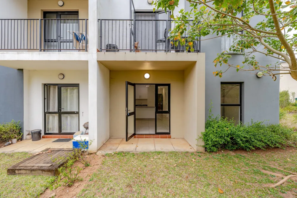 Apartment for sale in Waterfall, Upper Highway - 1KF1750952
