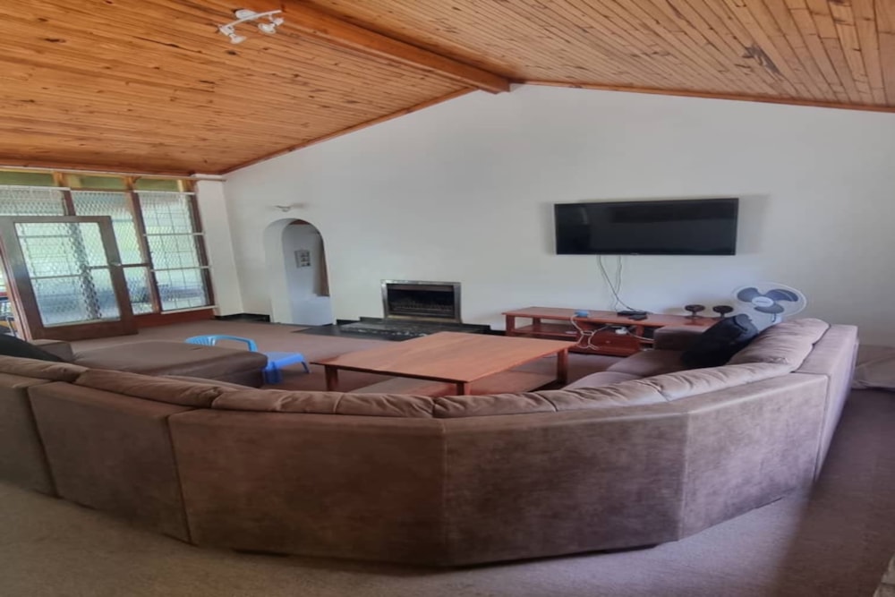 House for sale in Burnside, Bulawayo, Zimbabwe - 3ZB1751005 House for sale in Burnside, Bulawayo, Zimbabwe - 3ZB1751005