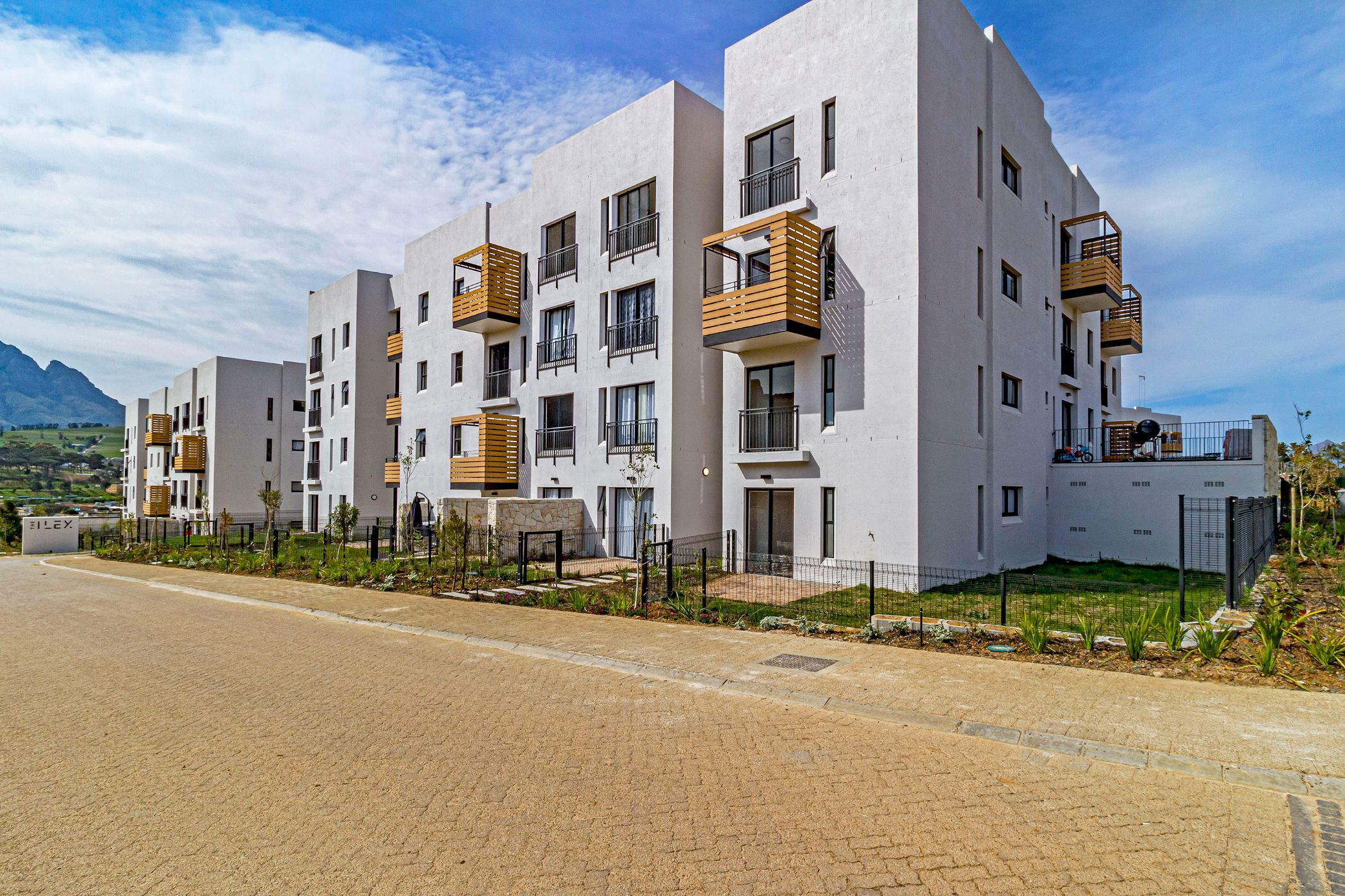 Apartment to rent in Newinbosch - ST1751261