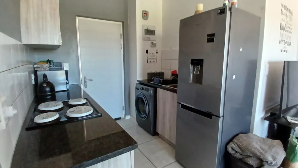 Apartment let in Eersterivier, Cape Town - 1KV1751042 Apartment let in Eersterivier, Cape Town - 1KV1751042