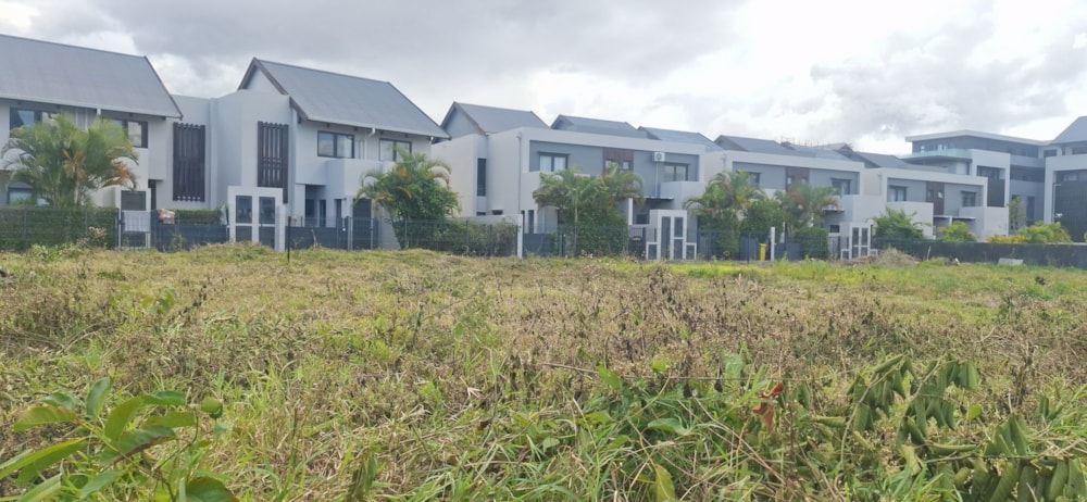 Residential vacant land for sale in Moka, Mauritius - MUR1751038 Residential vacant land for sale in Moka, Mauritius - MUR1751038