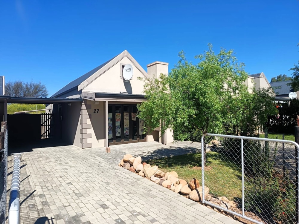 Single-storey retirement home for sale in Wesbank, Oudtshoorn - 1OU1751623