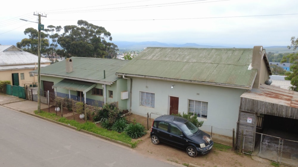 House for sale in Riversdale, Garden Route - 1SR1751606 House for sale in Riversdale, Garden Route - 1SR1751606