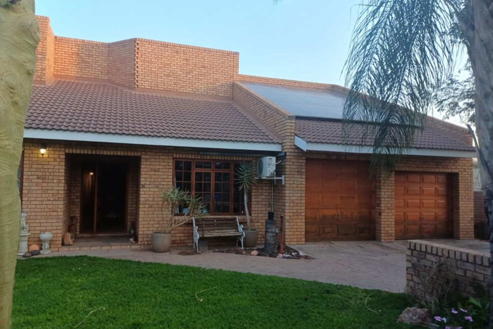 House for sale in Keidebees - 1KAH1751753