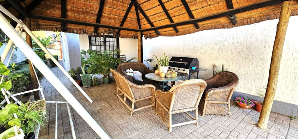 Double-storey house to rent in Phakalane, Botswana - 3BO1751488 Double-storey house to rent in Phakalane, Botswana - 3BO1751488