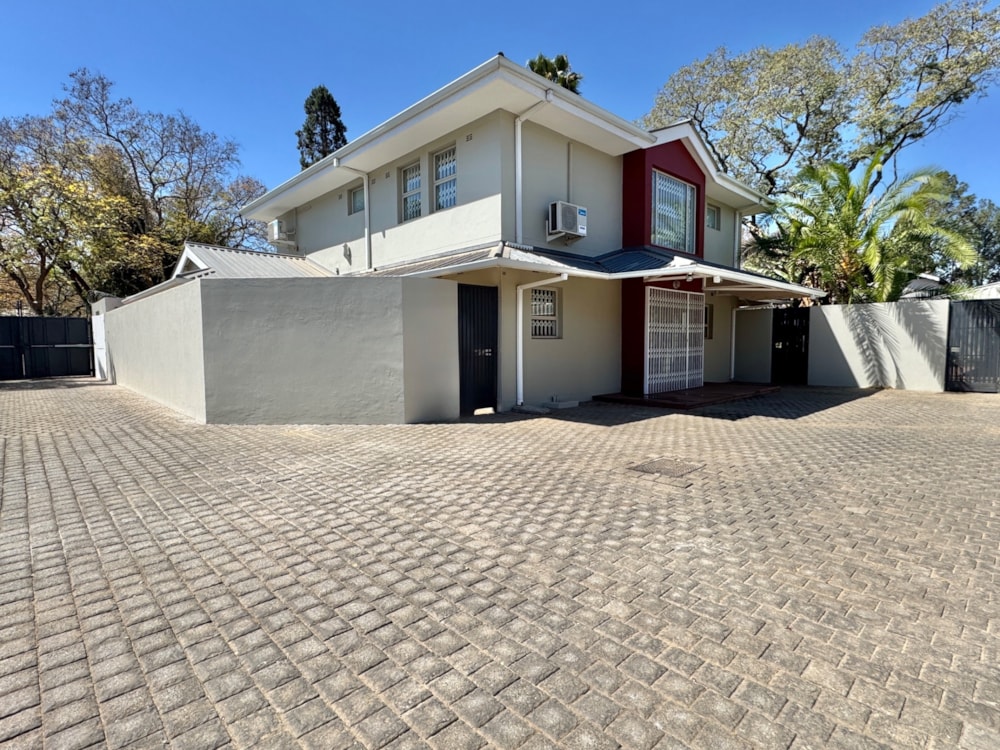 Security complex home to rent in Newlands, Zimbabwe - 3ZB1751178 Security complex home to rent in Newlands, Zimbabwe - 3ZB1751178