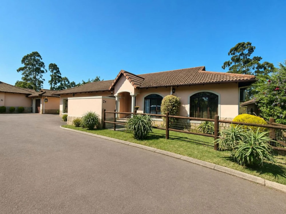 Townhouse for sale in Waterfall, Upper Highway - 1KF1751321 Townhouse for sale in Waterfall, Upper Highway - 1KF1751321