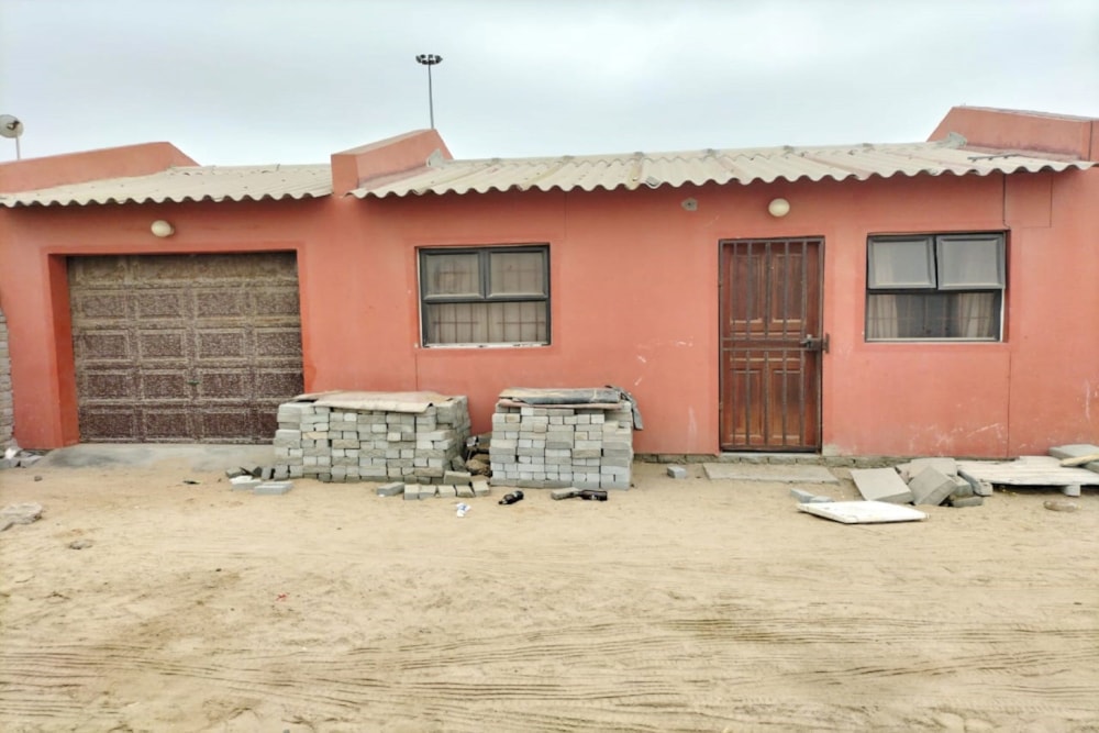 House for sale in Walvis Bay, Namibia - 3NM1751864 House for sale in Walvis Bay, Namibia - 3NM1751864