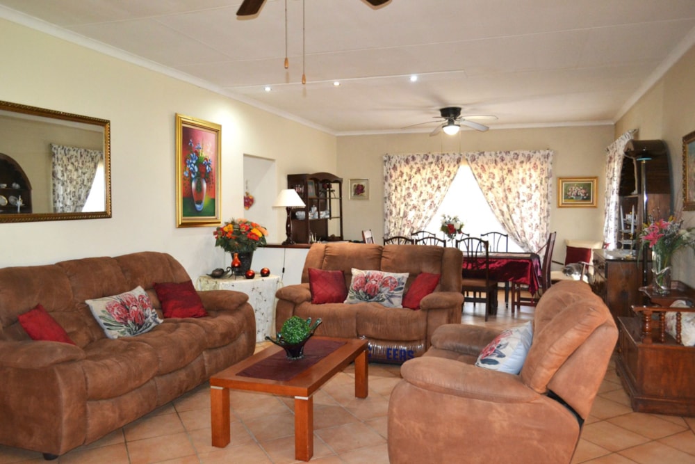 House for sale in Mookgopong (Naboomspruit) - 1MDM1751314 House for sale in Mookgopong (Naboomspruit) - 1MDM1751314