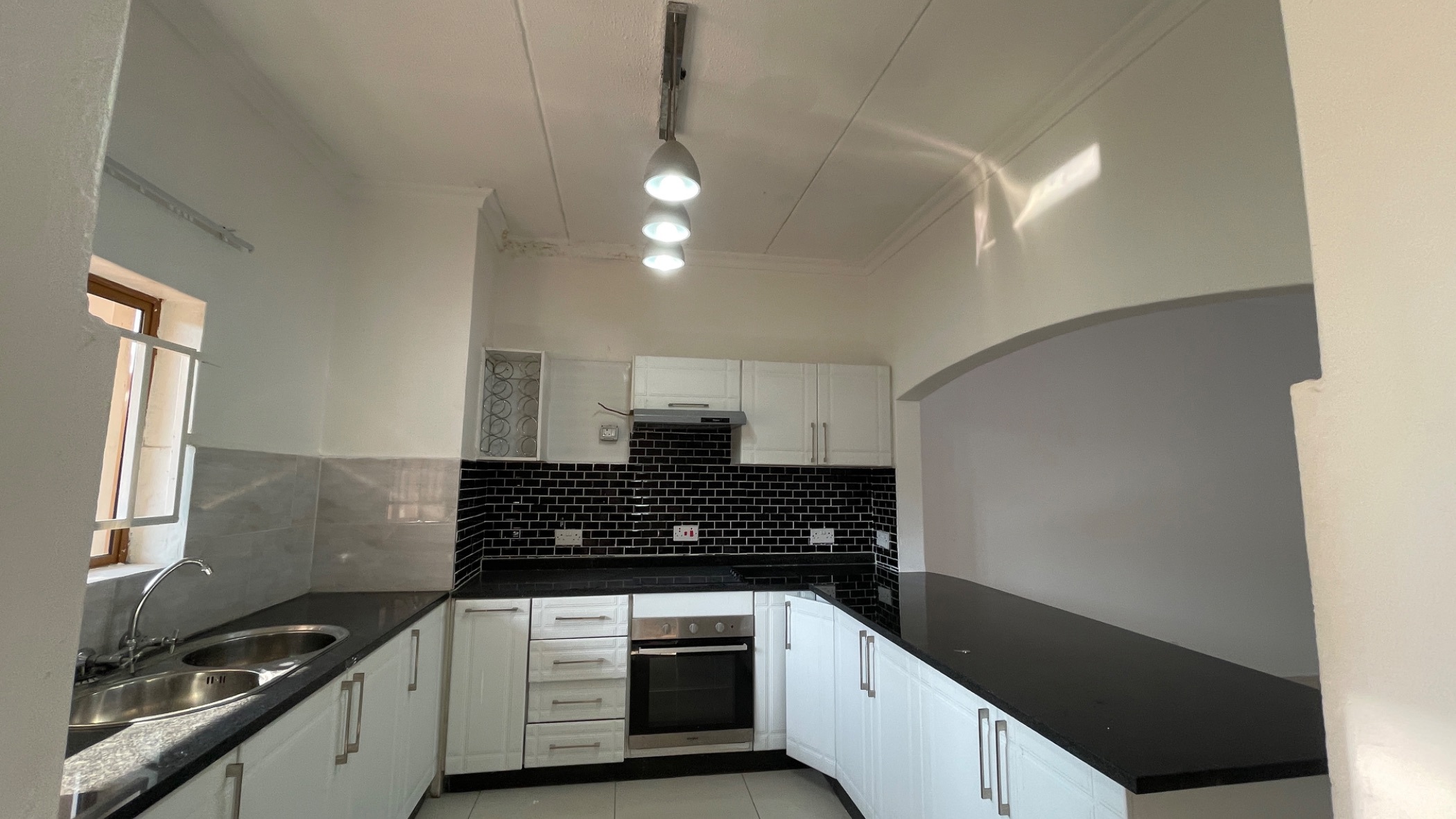 Apartment to rent in Phakalane, Botswana - 3BO1751429
