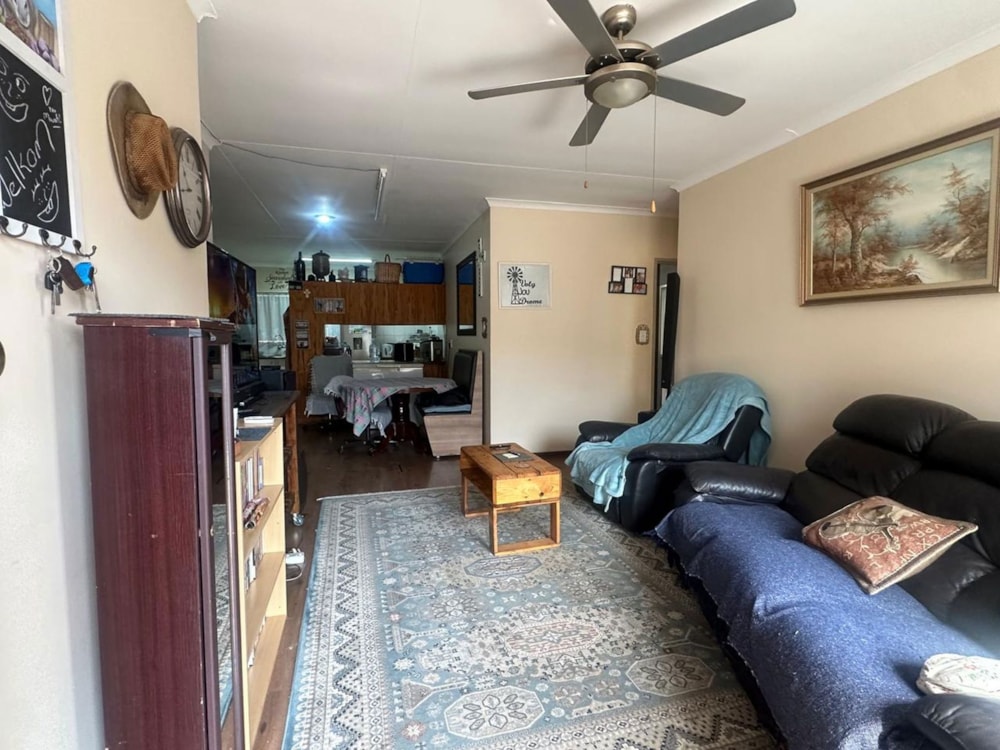 Townhouse to rent in Uitsig, Bloemfontein - 1BX1751644 Townhouse to rent in Uitsig, Bloemfontein - 1BX1751644