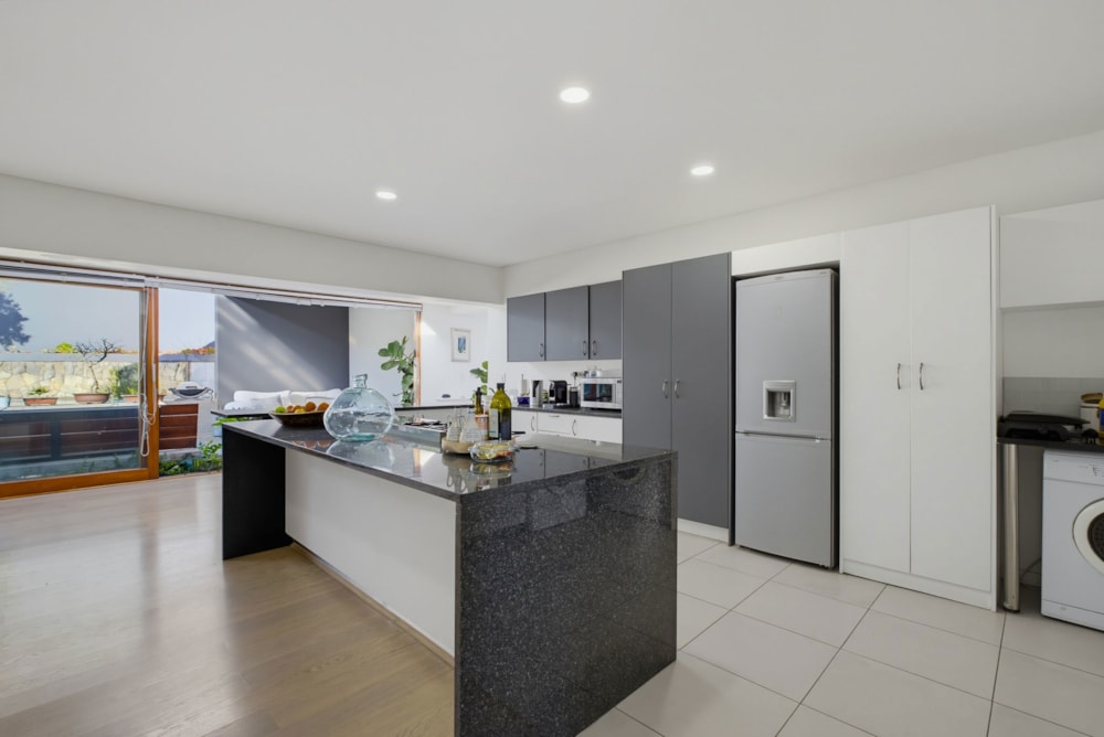 Cluster to rent in Bryanston - JBL1751383 Cluster to rent in Bryanston - JBL1751383