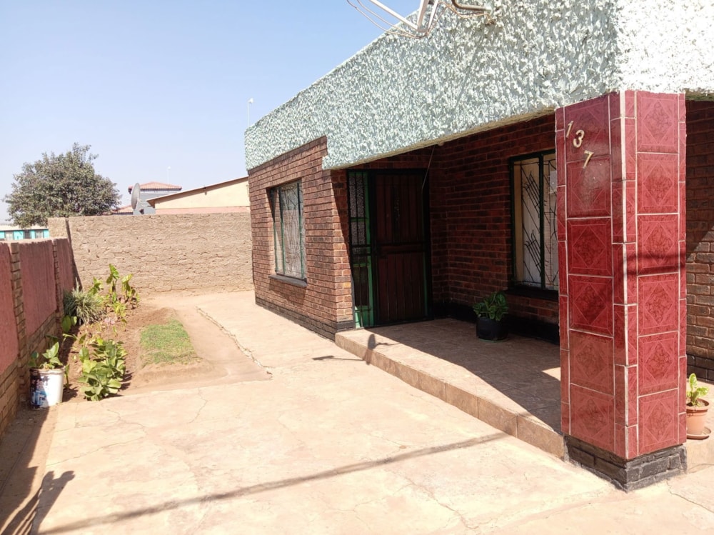 House for sale in Sebokeng - 1VT1751398