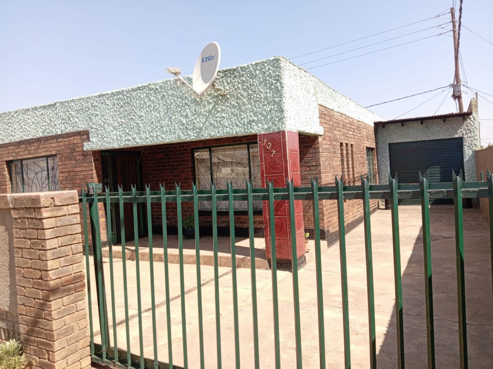 House for sale in Sebokeng - 1VT1751398