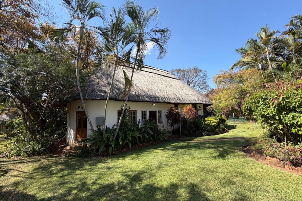 House for sale in Victoria Falls, Zimbabwe - 3ZB1752098 House for sale in Victoria Falls, Zimbabwe - 3ZB1752098