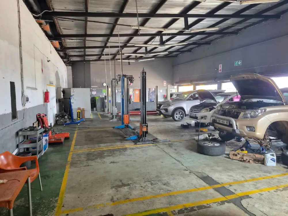 Commercial industrial property for sale in Sonheuwel - 1NS1751778