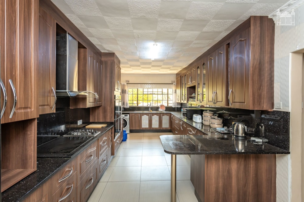 House for sale in Arlington, Zimbabwe - 3ZB1751507 House for sale in Arlington, Zimbabwe - 3ZB1751507
