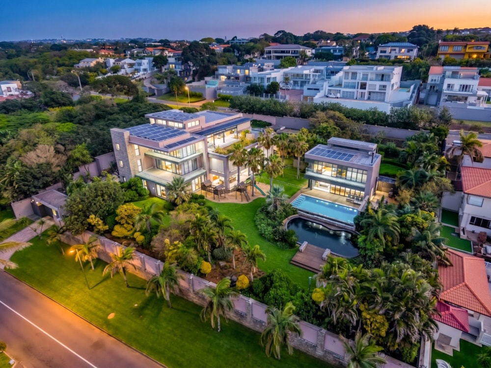 House for sale in uMhlanga Rocks - 1ND1752001 House for sale in uMhlanga Rocks - 1ND1752001