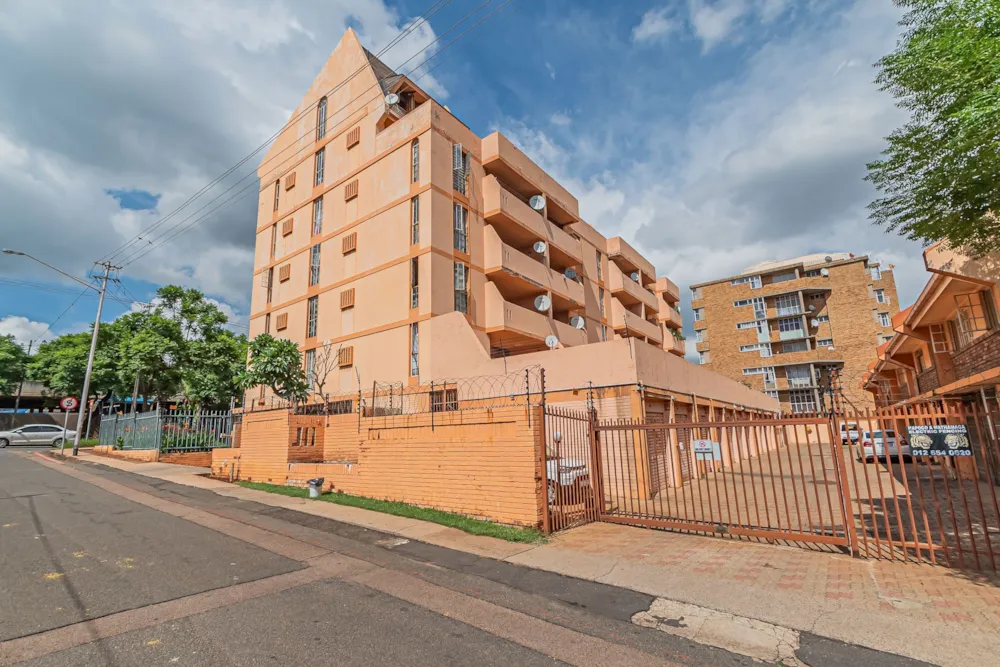 Apartment for sale in Sunnyside, Pretoria East - PT1752606