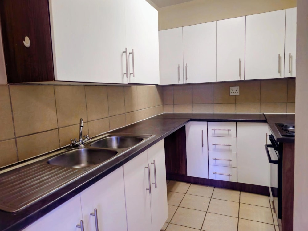 Apartment to rent in Die Hoewes - CNL1751741 Apartment to rent in Die Hoewes - CNL1751741