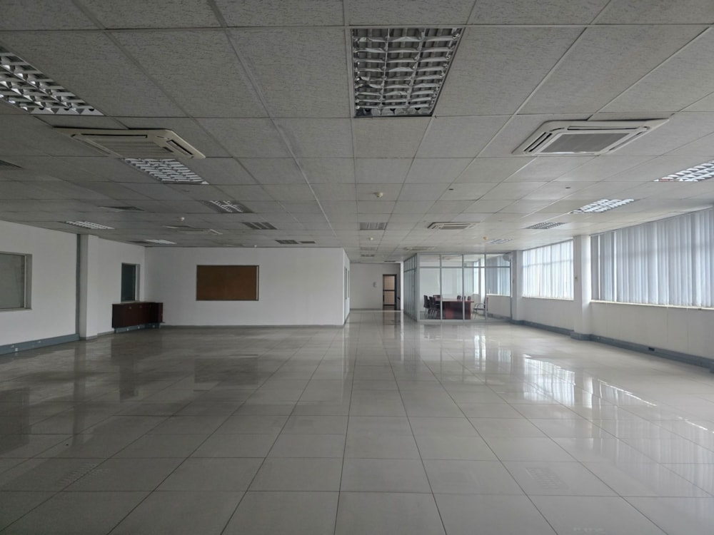 Commercial office to rent in Block 3 Industrial, Botswana - 3BO1751750 Commercial office to rent in Block 3 Industrial, Botswana - 3BO1751750