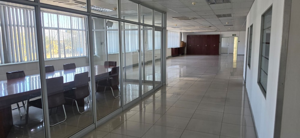 Commercial office to rent in Block 3 Industrial, Botswana - 3BO1751750 Commercial office to rent in Block 3 Industrial, Botswana - 3BO1751750