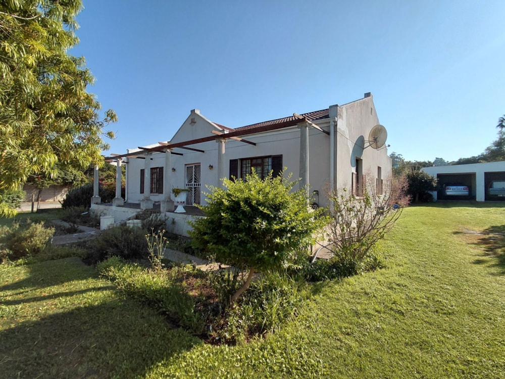 House for sale in Heidelberg, Garden Route - 1SR1752224 House for sale in Heidelberg, Garden Route - 1SR1752224