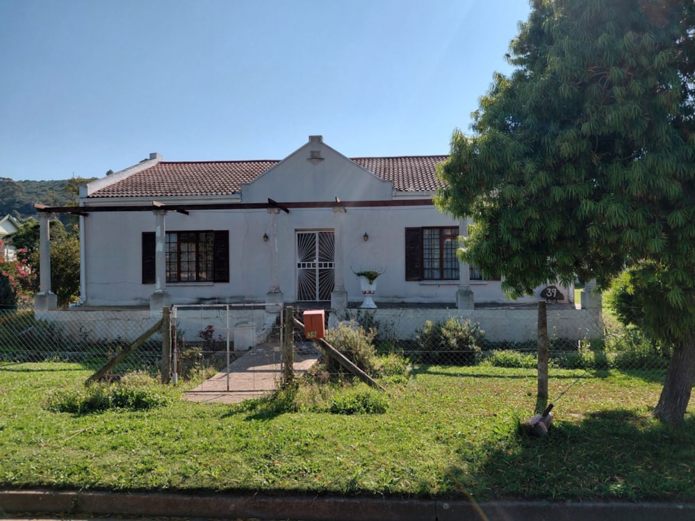 House for sale in Heidelberg, Garden Route - 1SR1752224 House for sale in Heidelberg, Garden Route - 1SR1752224