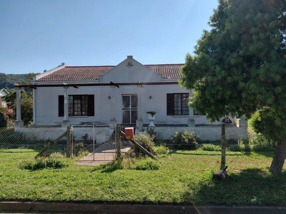 House for sale in Heidelberg, Garden Route - 1SR1752224 House for sale in Heidelberg, Garden Route - 1SR1752224