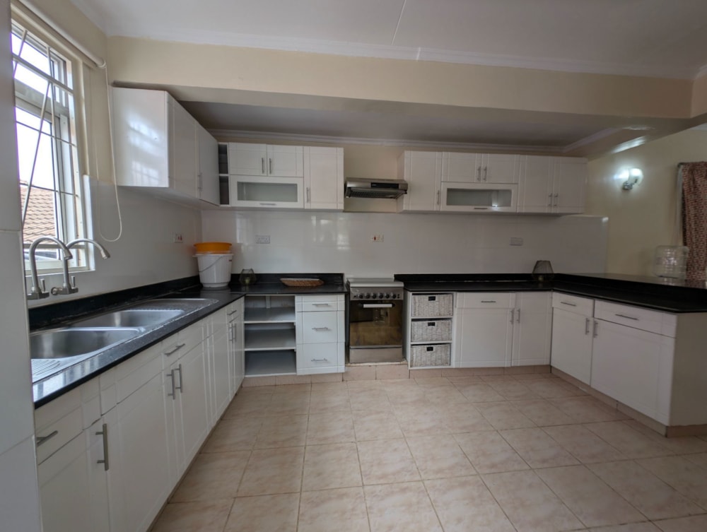Garden cottage to rent in Gigiri, Kenya - 3KE1753232 Garden cottage to rent in Gigiri, Kenya - 3KE1753232