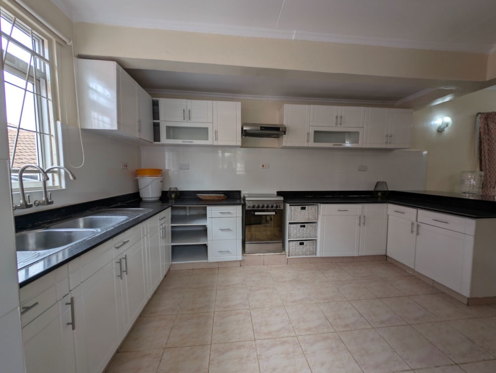 Garden cottage to rent in Gigiri, Kenya - 3KE1753232 Garden cottage to rent in Gigiri, Kenya - 3KE1753232
