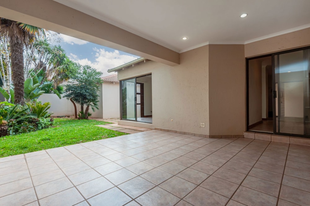 Cluster to rent in Oriel - BWL1751979