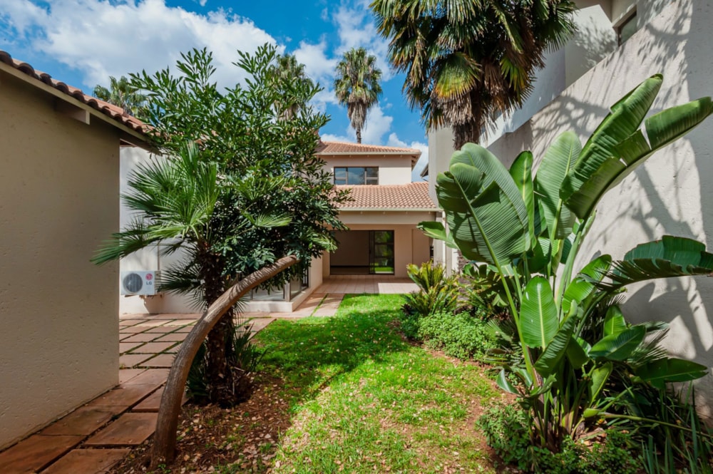 Cluster to rent in Oriel - BWL1751979