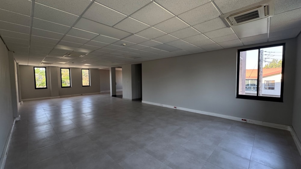 Commercial Building to rent in Longacres, Zambia - 3ZA1752701 Commercial Building to rent in Longacres, Zambia - 3ZA1752701