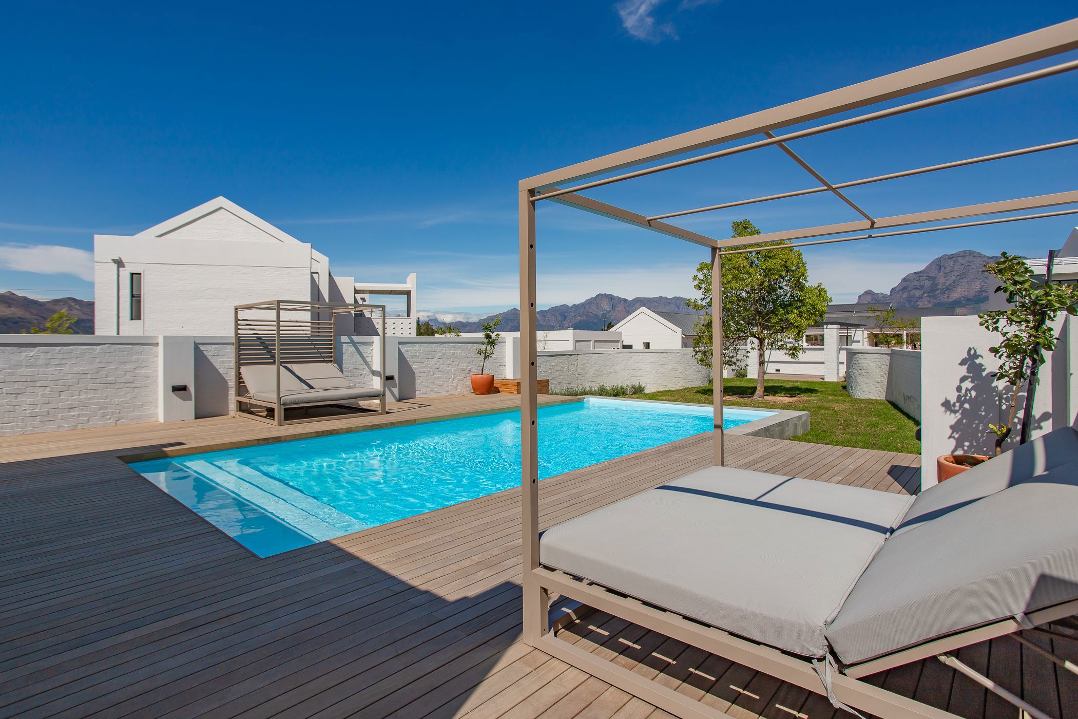 Apartment to rent in Val de Vie Estate - TKL1752638