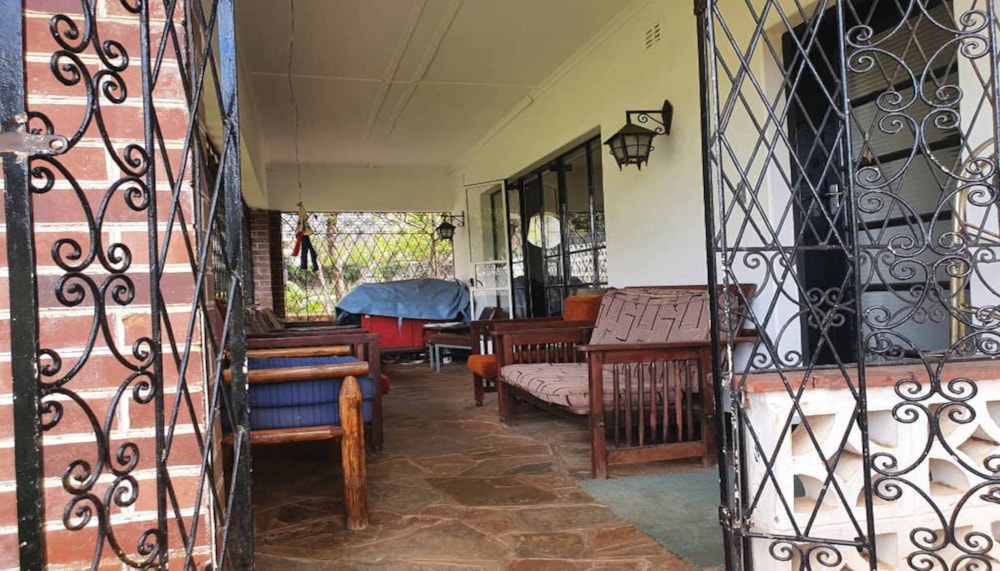 House for sale in Morningside, Zimbabwe - 3ZB1752060 House for sale in Morningside, Zimbabwe - 3ZB1752060